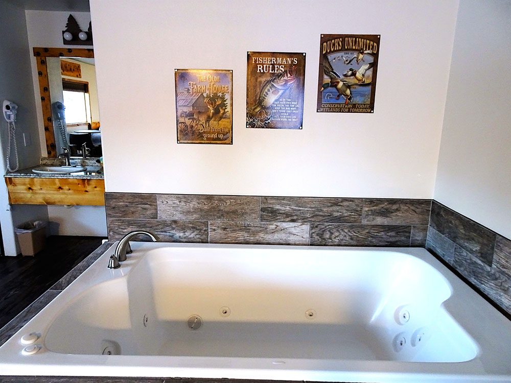 SPA TUB